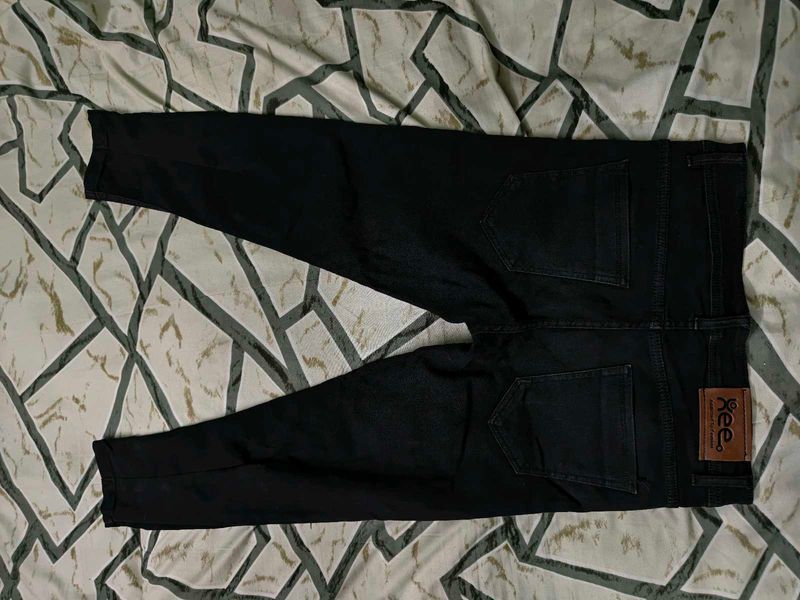 Lee Black Jeans - Stylish Denim