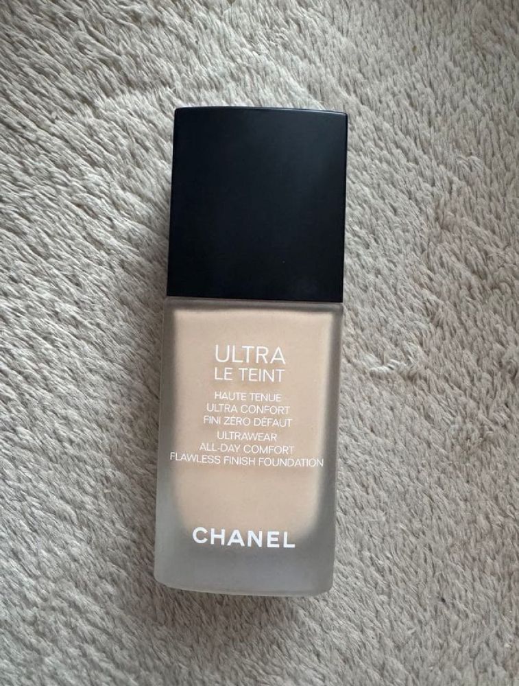 Chanel Ultra Le Teint Foundation