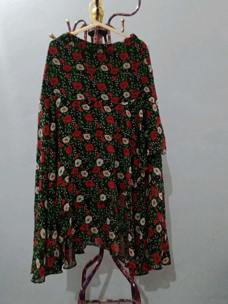 Flowy Floral Print Midi Dress