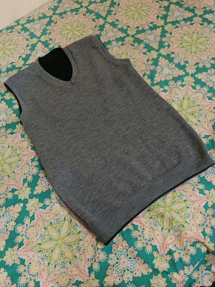 Reversible Classic Knit Vest