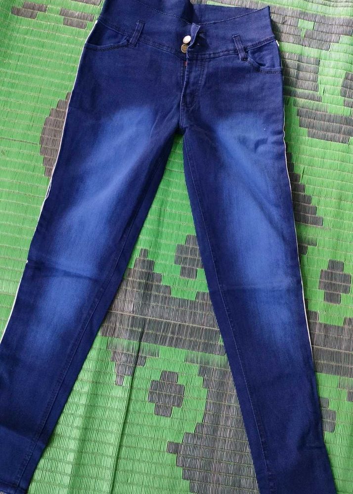 Stylish Blue Denim Jeans
