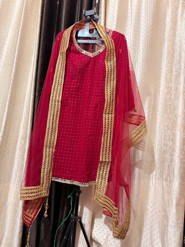 Elegant Red Kurta Set with Dupatta