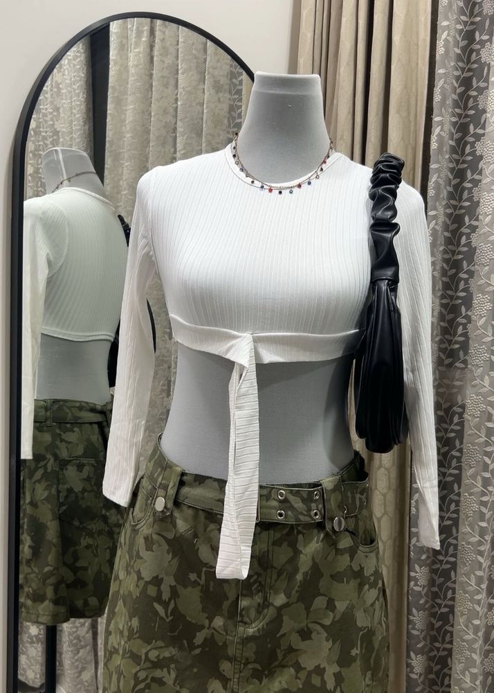 Ribbed Tie-Front Cropped Top