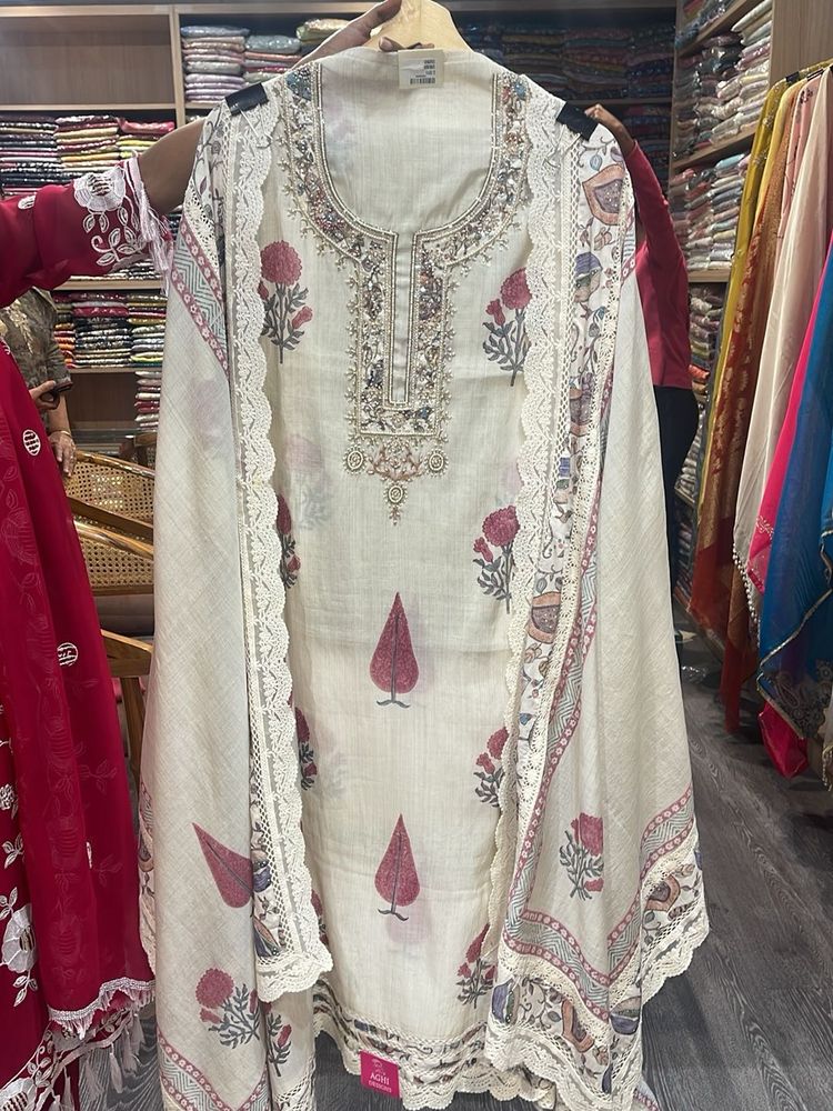 Elegant Cream Printed Kurta Set with Dupatta