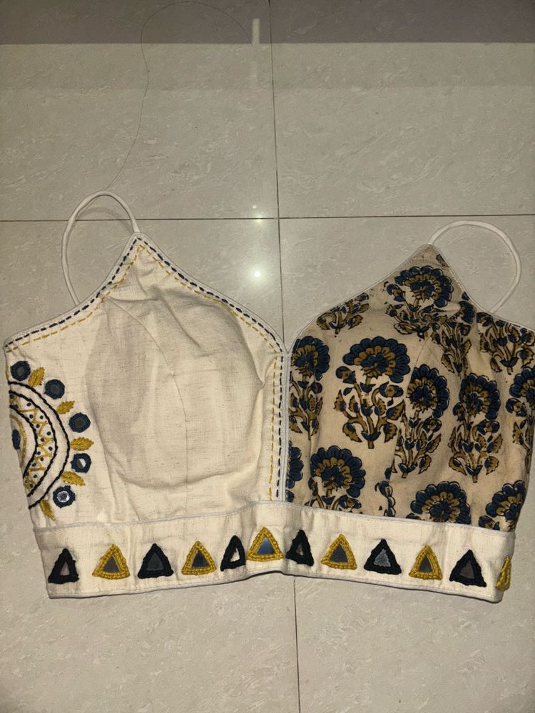 Navratri free size Embroidered Ethnic Blo