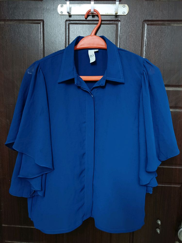 🔵 Blue Color Shiffon Sleeves Front Open Shirt.