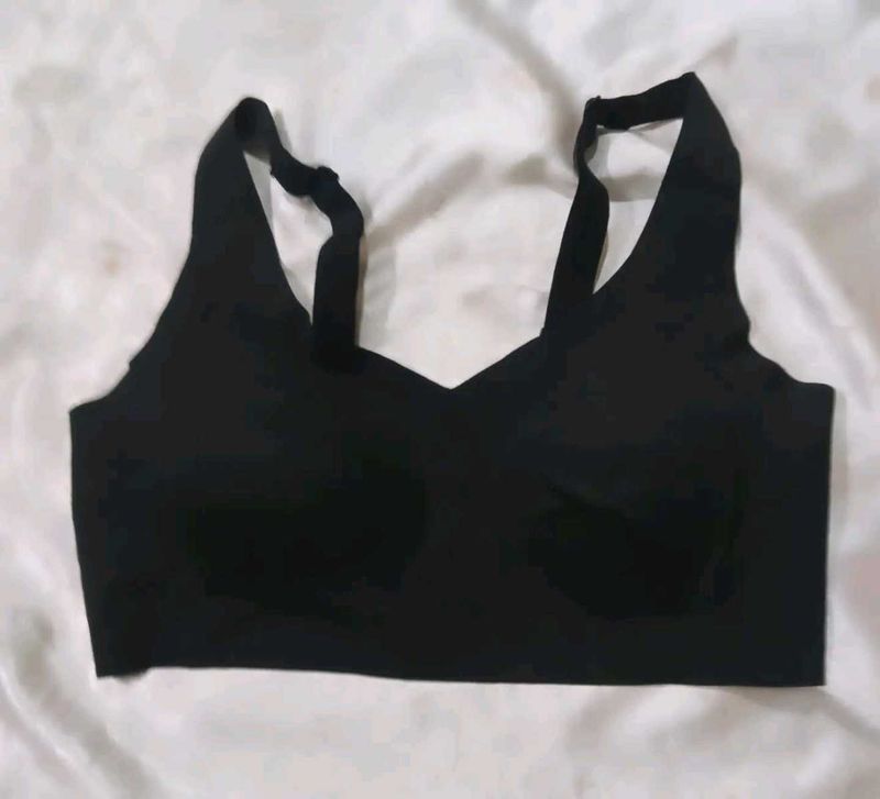 Comfortable Black Sports Bra