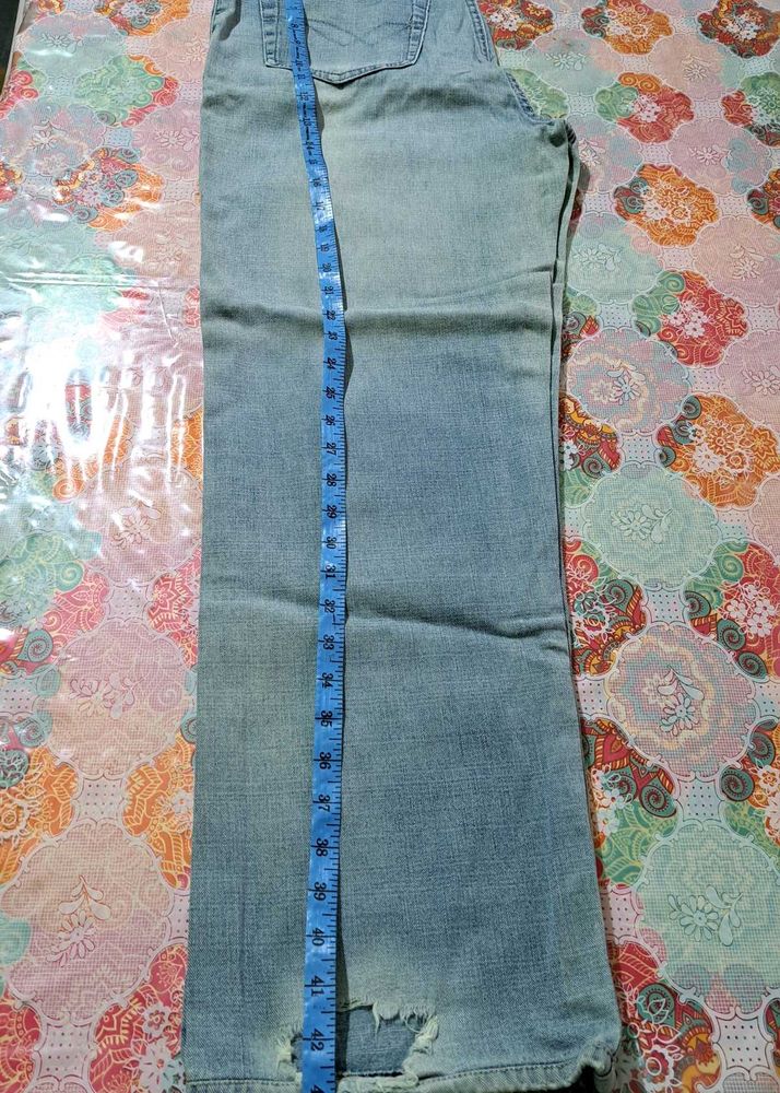 Light Wash Denim Jeans