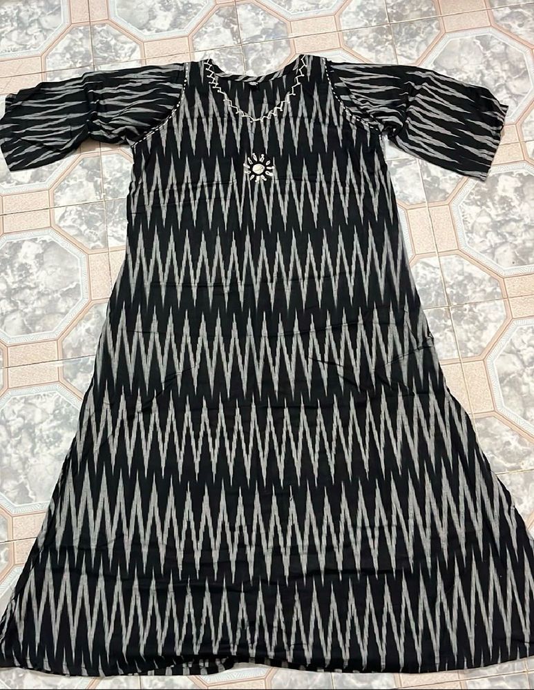 Black &amp; White Ikat Kurta