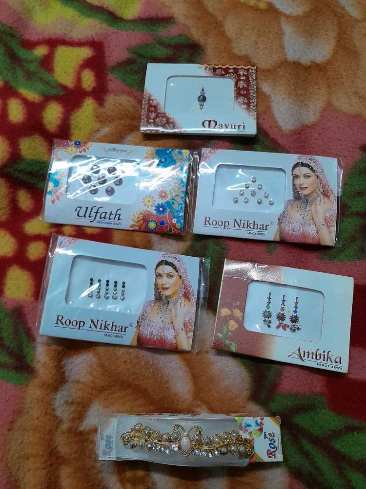 pack of 5 designer bindi with hair clip
