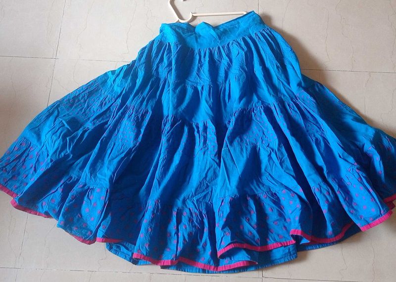 Lowest Price Knee Length Skir