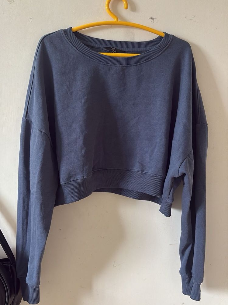 Oversized Blue Cropped Sweatshirt
