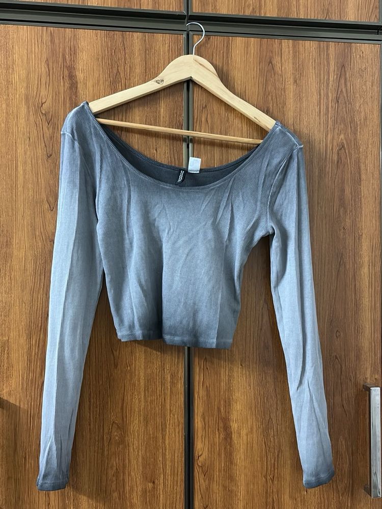 Long sleeve T shirt