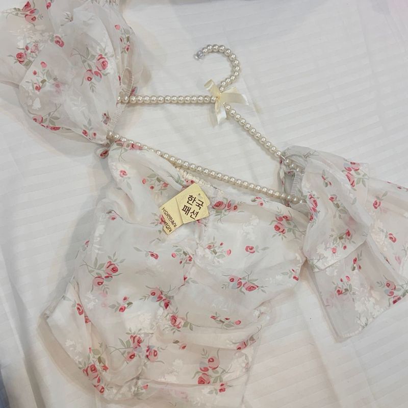 Chic Floral Off-Shoulder Top