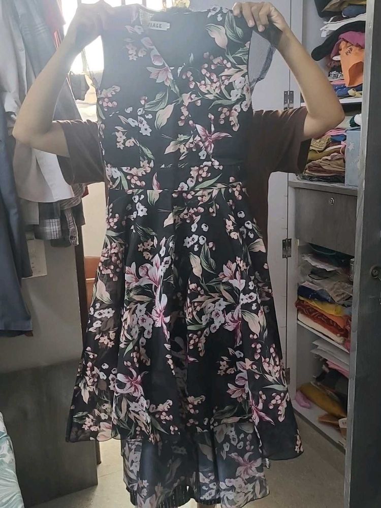 Floral Print V-Neck Dress