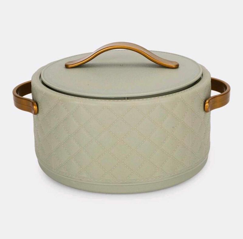 Stylish Quilted Casserole Dish