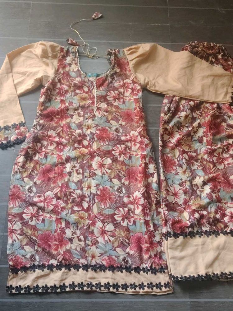 Floral Kurta Set with Dupatta