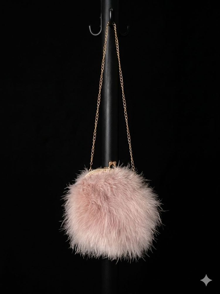 Chic Feather Ball Clutch