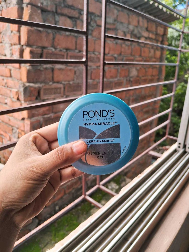 Pond's Hydra Miracle Gel Moisturizer
