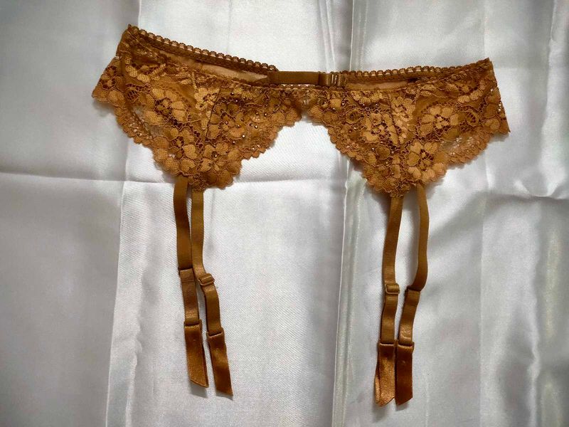 Lace Garter Belt