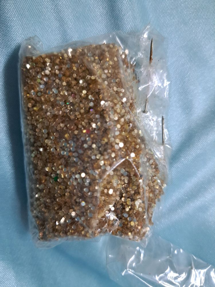 Itsy Bitsy Gold Sequins Craft Art