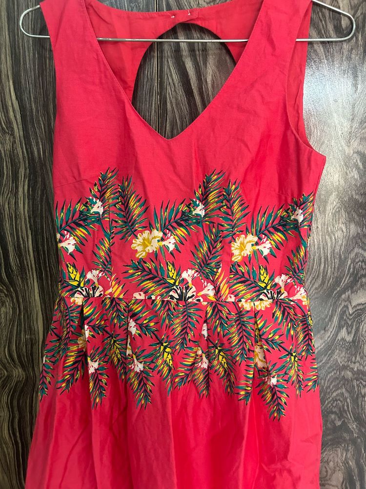 Vibrant Floral Print Sleeveless Dress