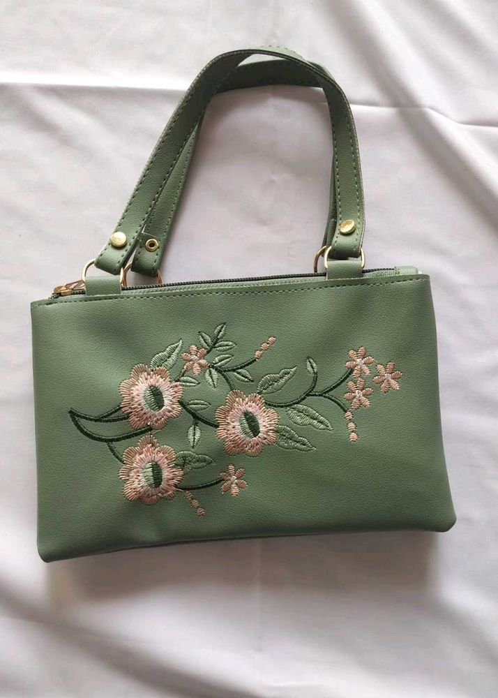 Floral Embroidered Handbag