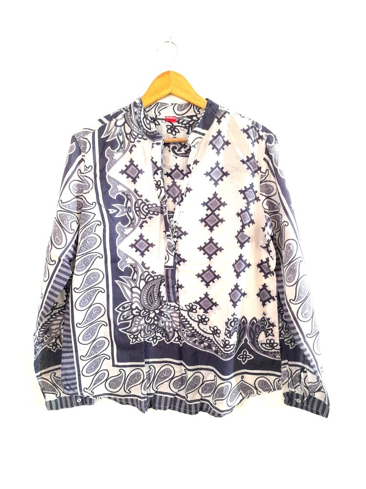 White Casual Top (Women's)