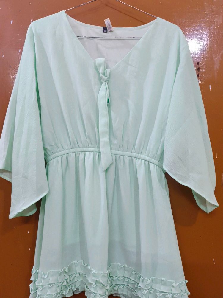 Women Green Top