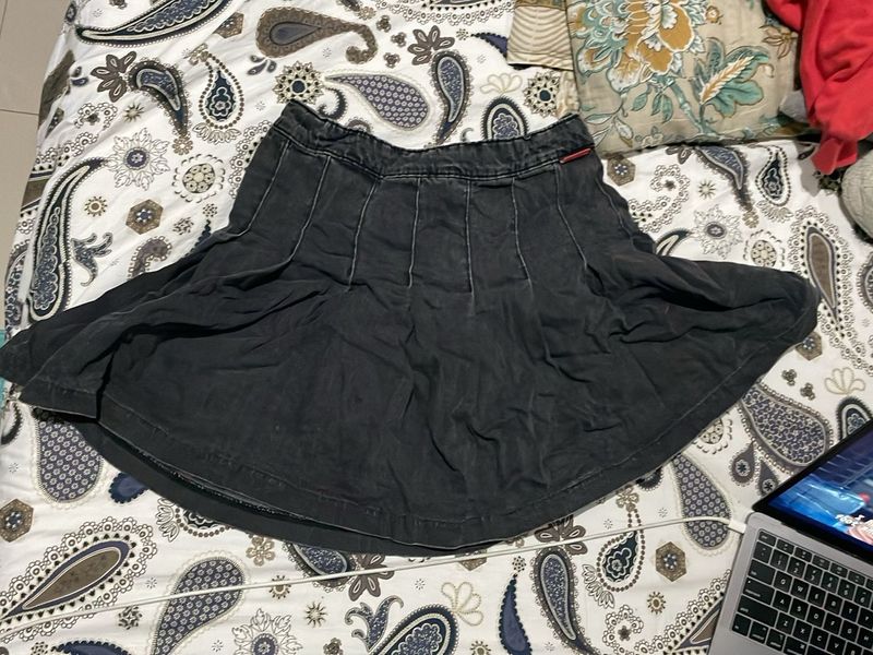 Black Pleated Skirt