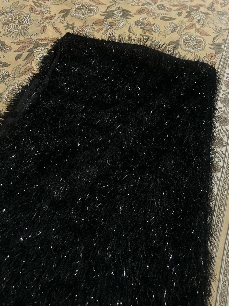 Sparkly Black Dupatta cum stall