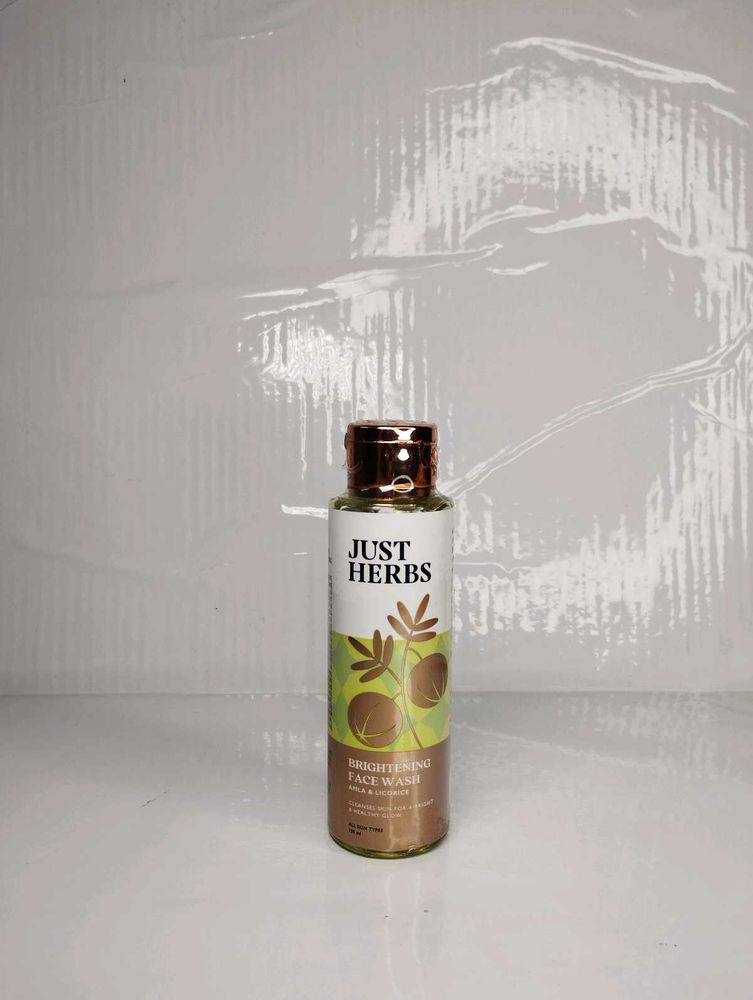 Just Herbs Brightening Face Wash