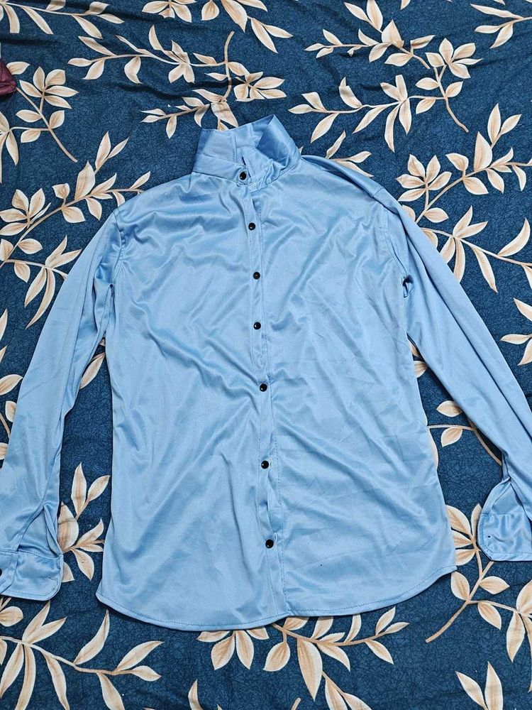 Light Blue Button-Up Lycra Shirt