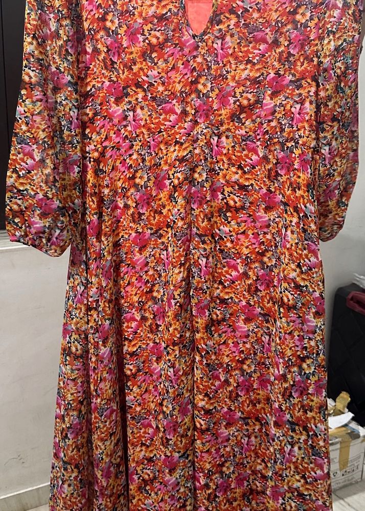 Vibrant Floral Print Maxi Dress