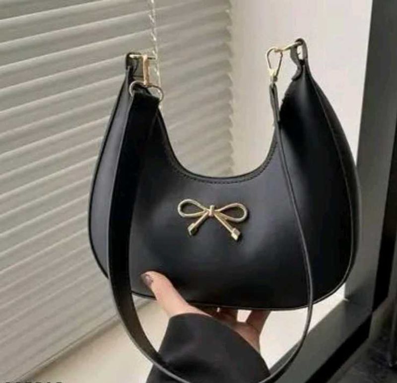 Chic Black Hobo Bag with Bow Accent