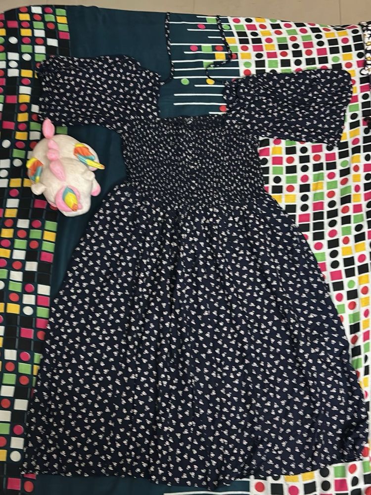 Navy &amp; White Print Dress 👗