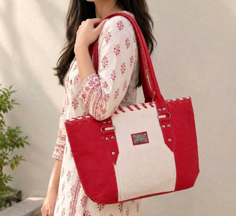 Red &amp; White Tote Hand Bag