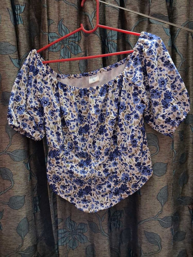 Floral Off-Shoulder Puff Sleeve Top