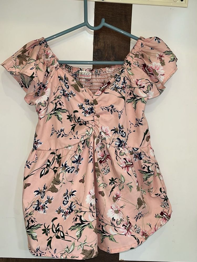 Cute Floral Print Baby Pink Top