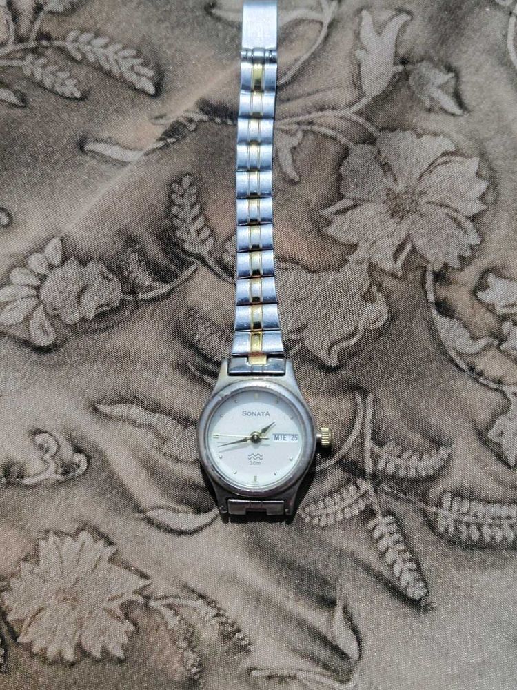 Sonata Analog Watch