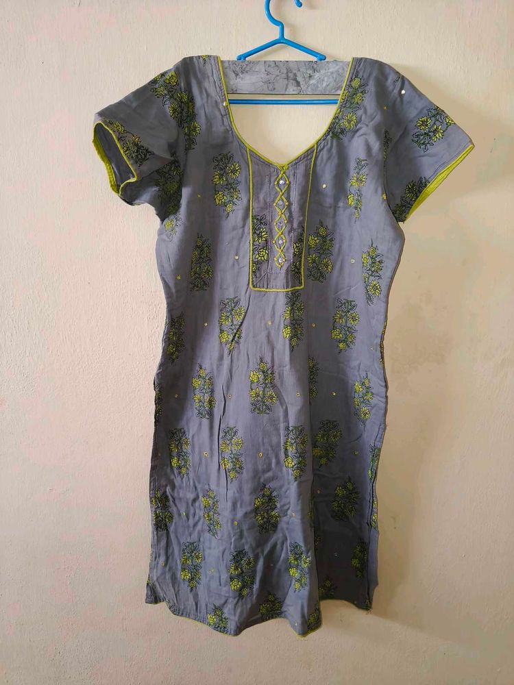 Grey Kurta with Floral Print