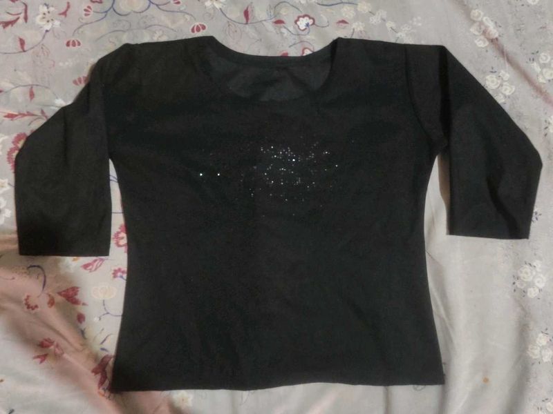 Black basic crop top