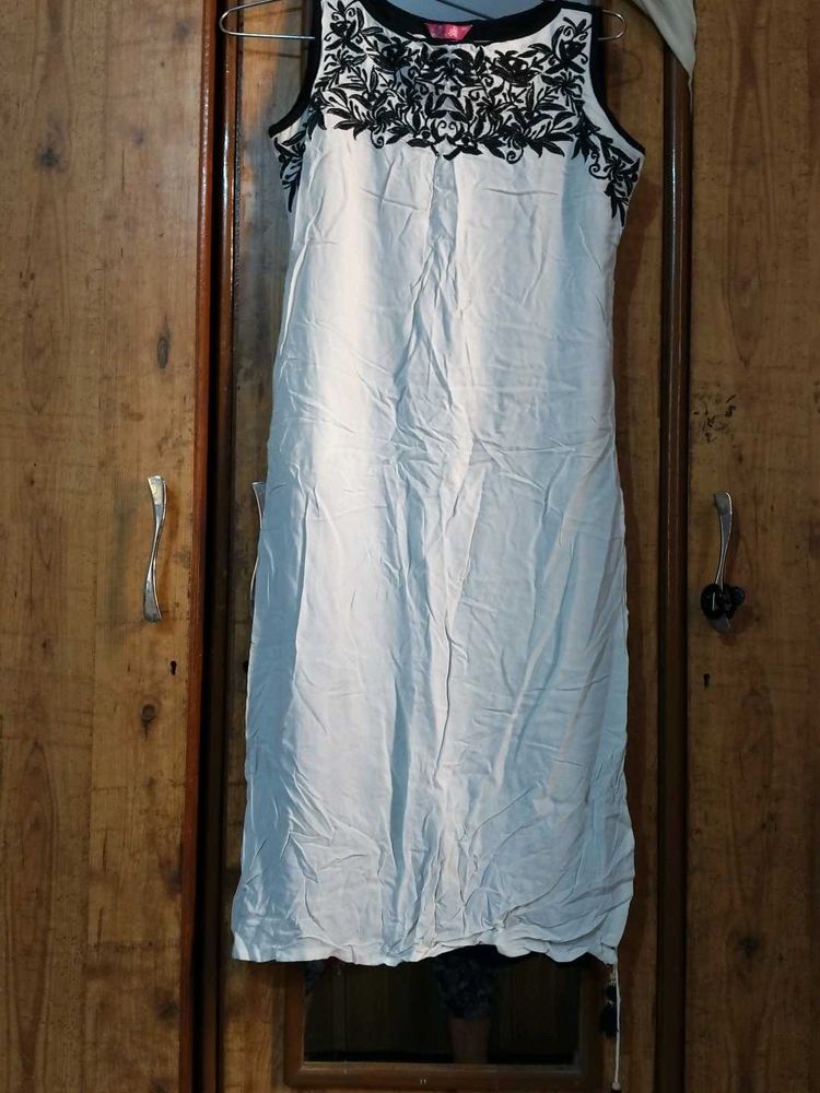 Embroidered Casual kurta