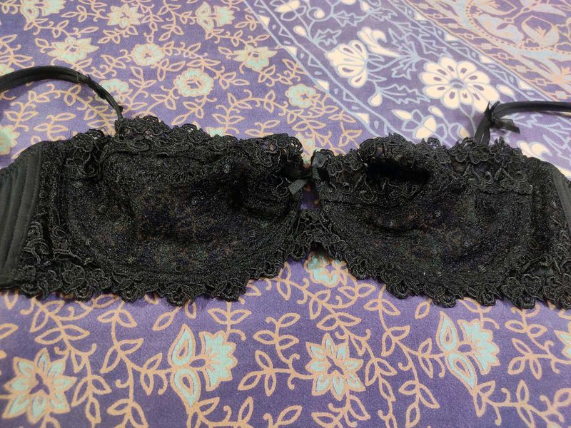 Sexy Black Lace Non Padded Bra With Wiring