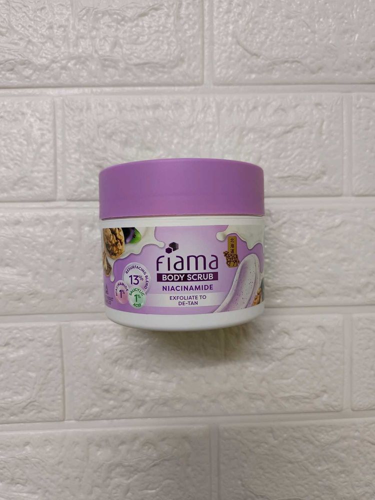 fiama body scrub
