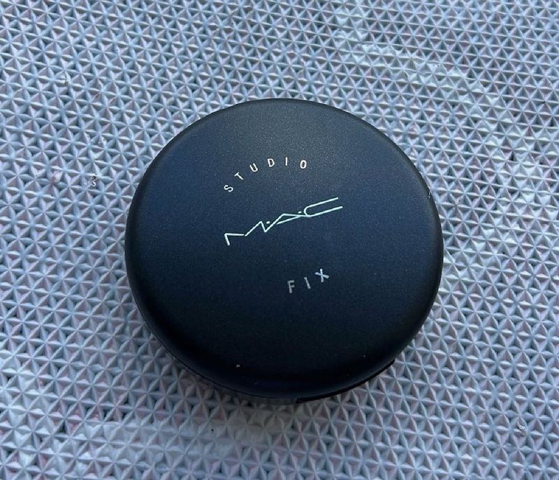 MAC Studio Fix Powder Foundation
