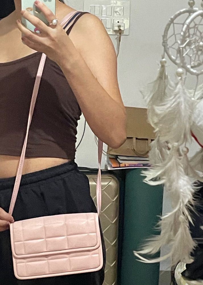 Chic Quilted Pink Crossbody Bag