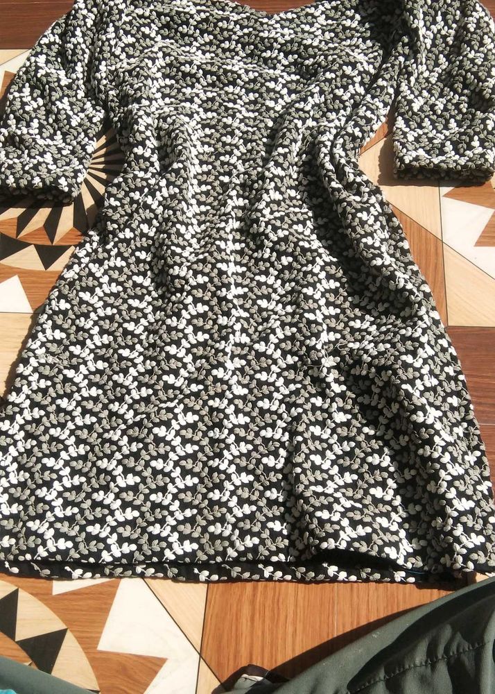 Floral Print short kurti