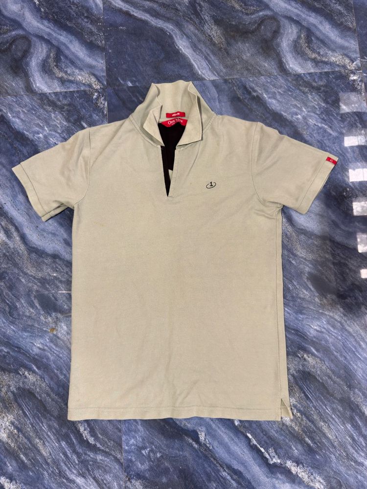 Men's Beige Collared Polo Shirt