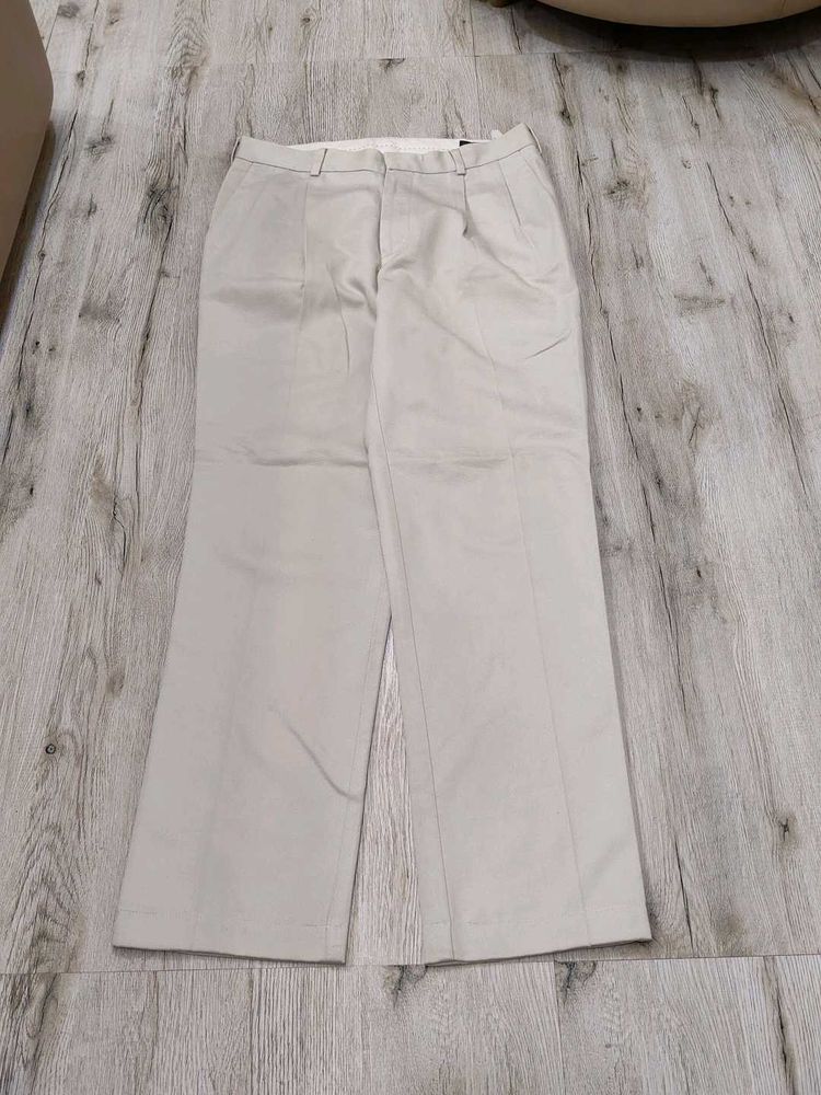 Ma6211 Dockers pant waist 30 inches